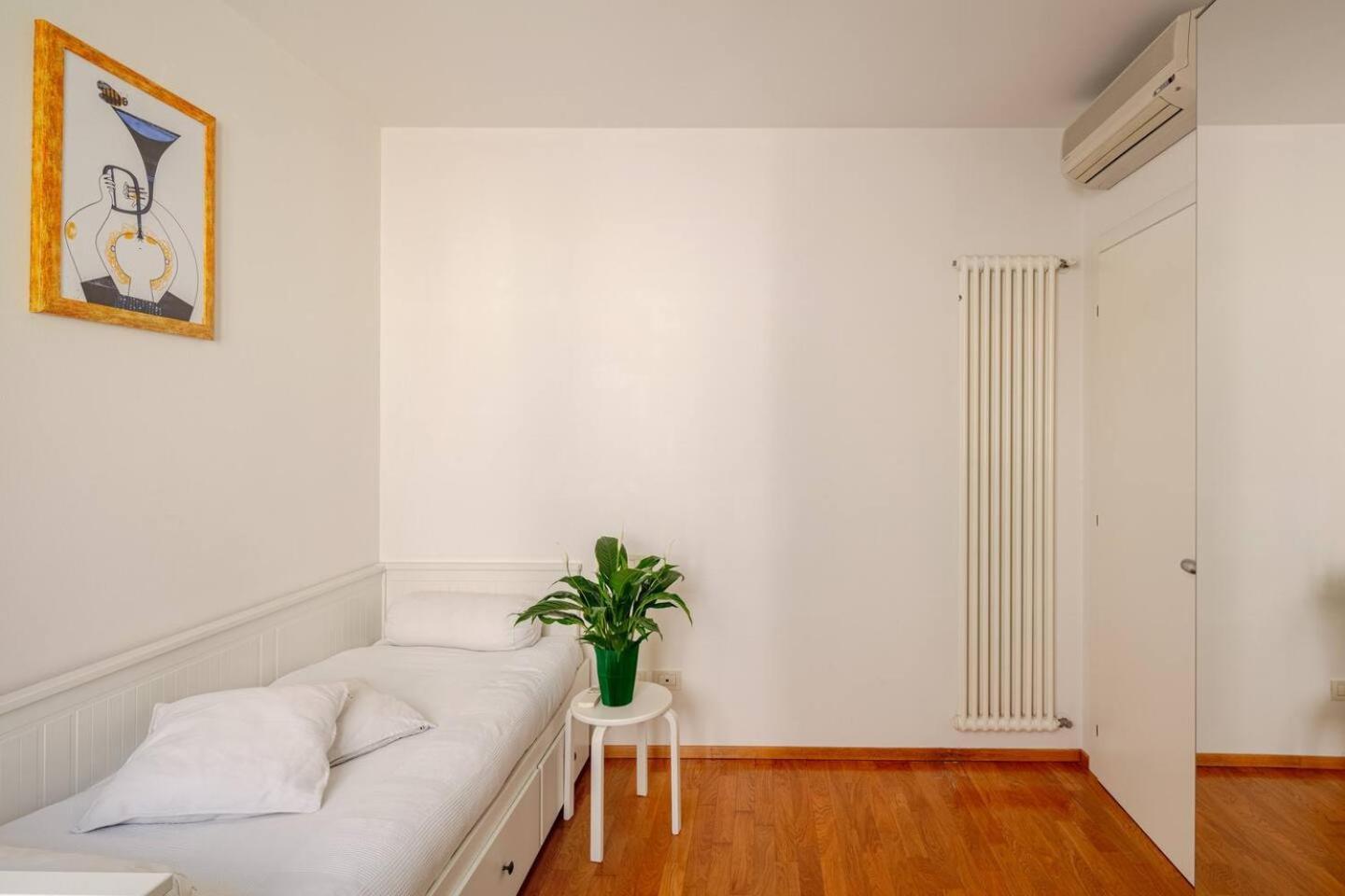Ferienwohnung Santo Stefano Square Bologna Exterior foto